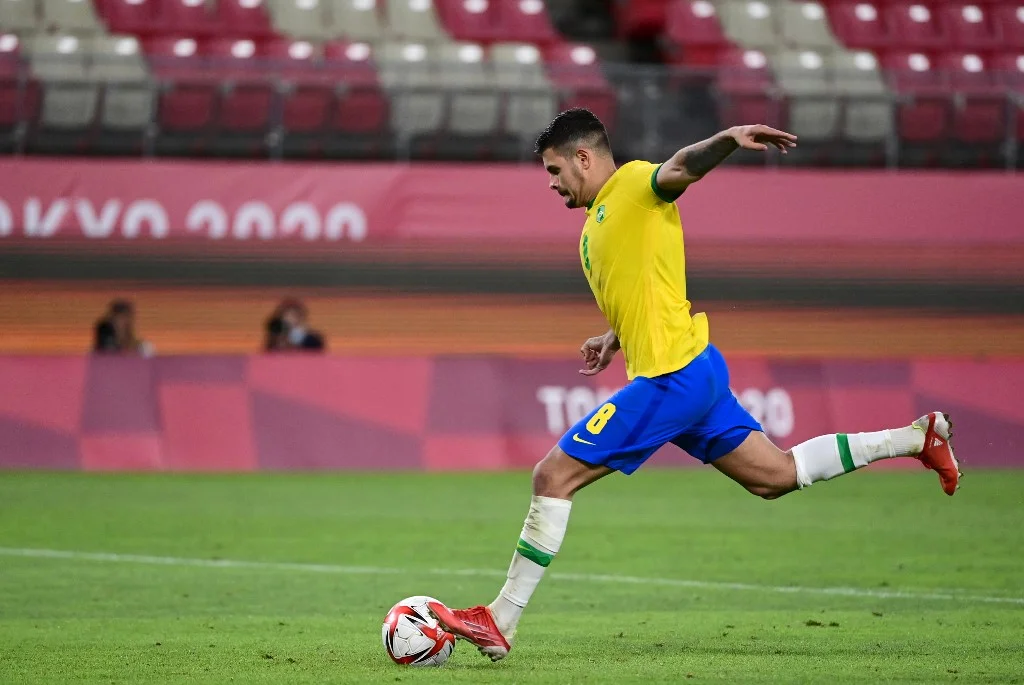 Mercato : ce que va rapporter le transfert de Bruno Guimarães à l’OL