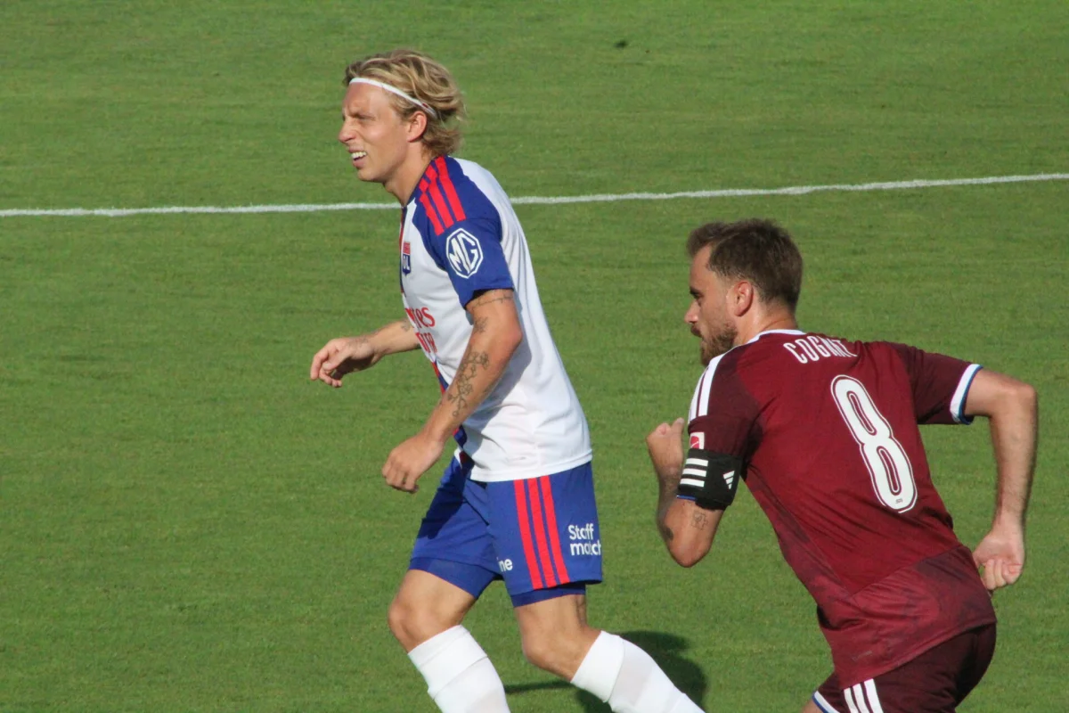 Bidstrup, un problème de genou antérieur à son arrivée à l'OL ?