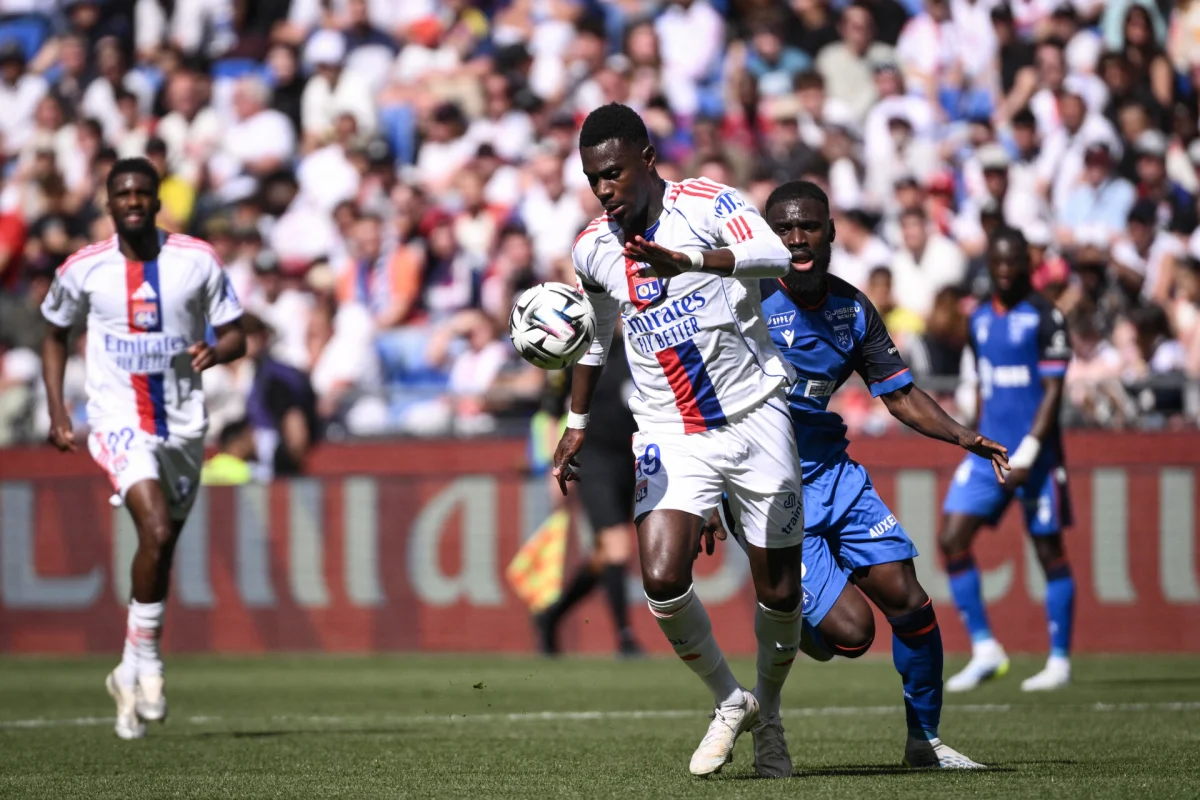 OL - Sparta Prague : Niakhaté signe son retour dans le groupe