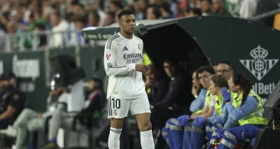 "Fuera, Mbappé out" ... Les supporters du Real Madrid réclament le départ de Kylian Mbappé !
