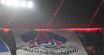 VIDÉO - Bayern-PSG : la communion incroyable avec les supporters à l'Allianz Arena