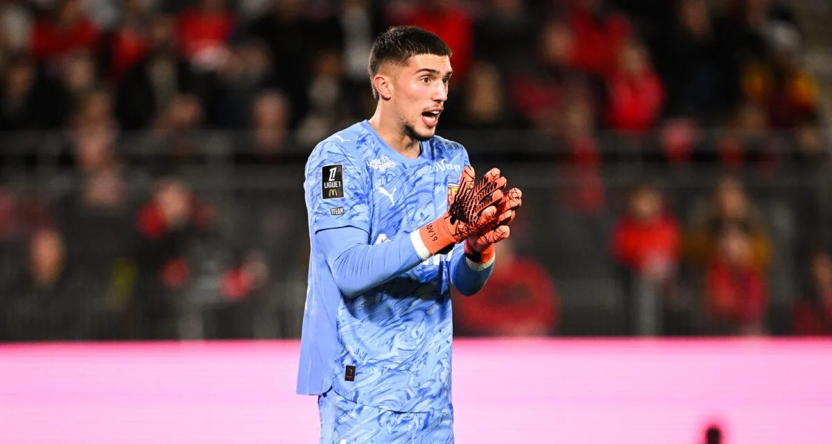 Trophées UNFP 2026 : meilleur gardien de Ligue 1, découvrez sa réaction !