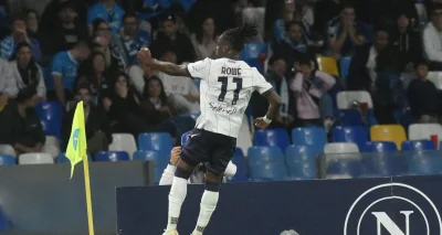 OM : le but acrobatique génial de Jonathan Rowe avec Bologne