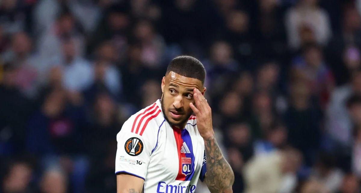 Coupe du monde 2026 : un cadre de l'OL frustré de ne pas être appelé en Bleu par Deschamps