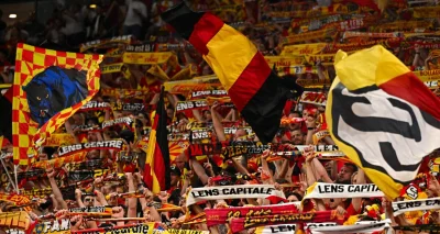 RC Lens - Nice : quand les supporters lensois chantent "Allez les Verts" après le sacre et avant le barrage