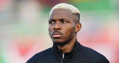 Nigéria : Éric Chelle annonce le départ d'Osimhen de Galatasaray, il dément