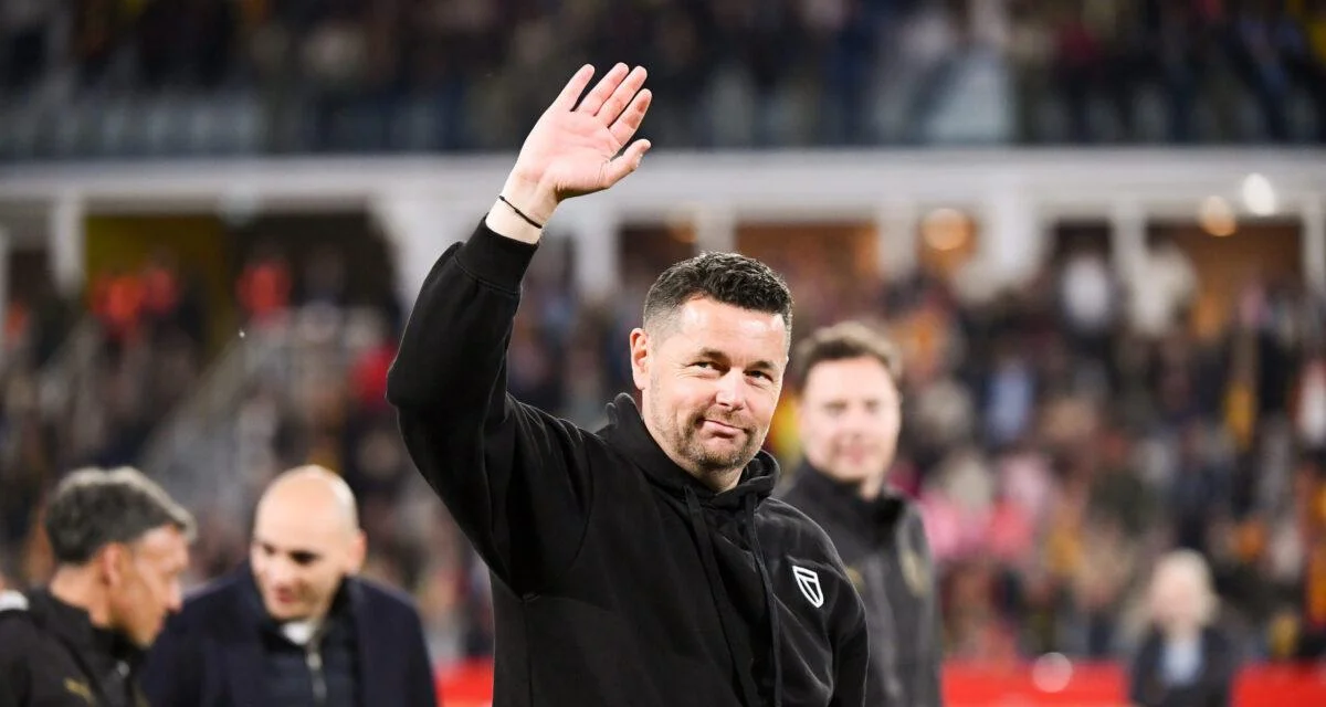 RC Lens : le salaire dingue qui attend Sage à Crystal Palace