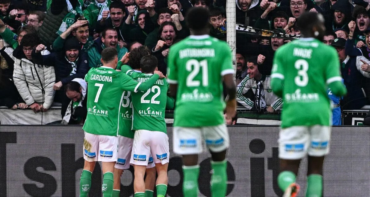 Ligue 2 : le calendrier complet de l'ASSE en 2026/2027 est connu !