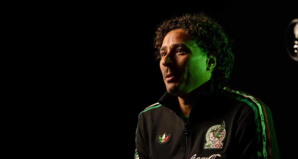EXCLU - Coupe du monde 2026 : "Voir mon nom sur la même ligne que Messi et Cristiano"... les confidences de Guillermo Ocho avant son sixième mondial