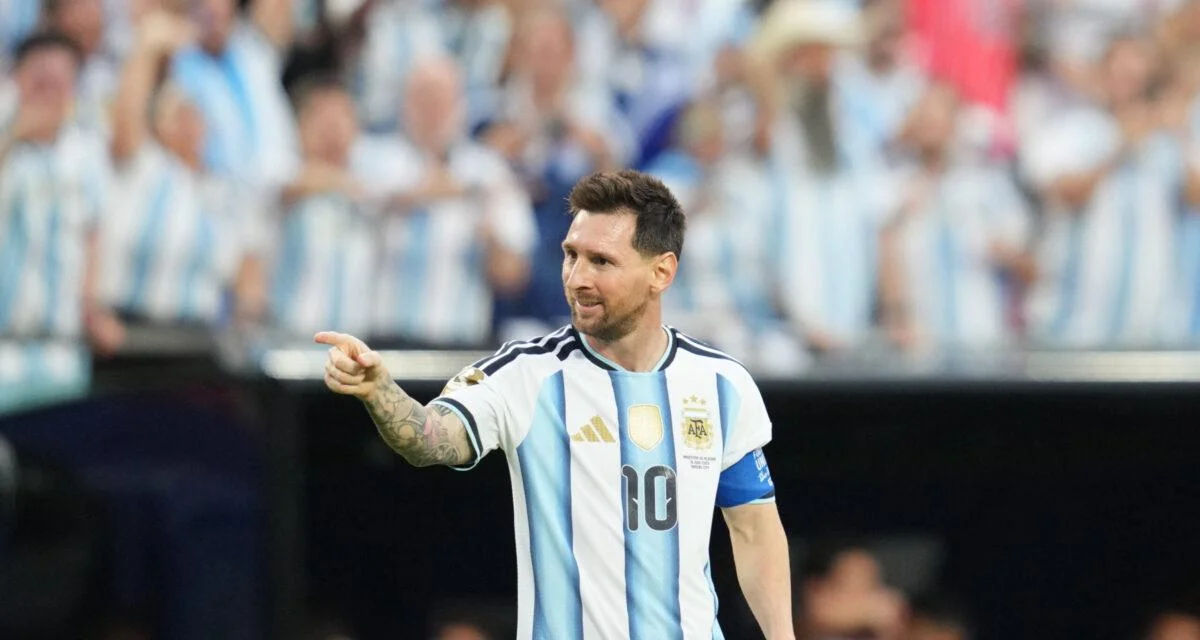 Coupe du monde 2026 : Messi taille patron, Aït-Nouri insatisfaisant, les tops et les flops d'Argentine - Algérie