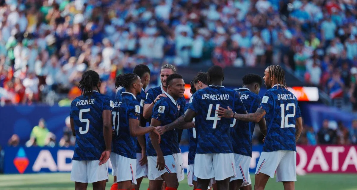 "Équipe désarticulée", "terreur mondiale", "pragmatisme" ... La presse internationale mitigée après la performance des Bleus contre le Sénégal