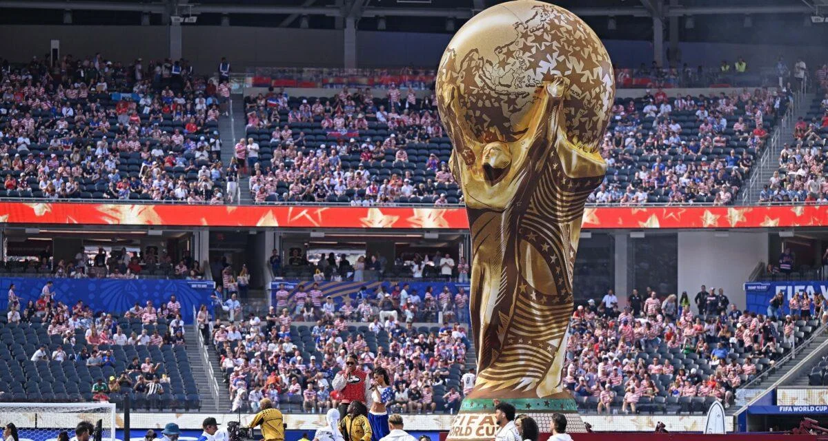 Du jamais vu depuis 1958, la Coupe du monde 2026 part sur les chapeaux de roue