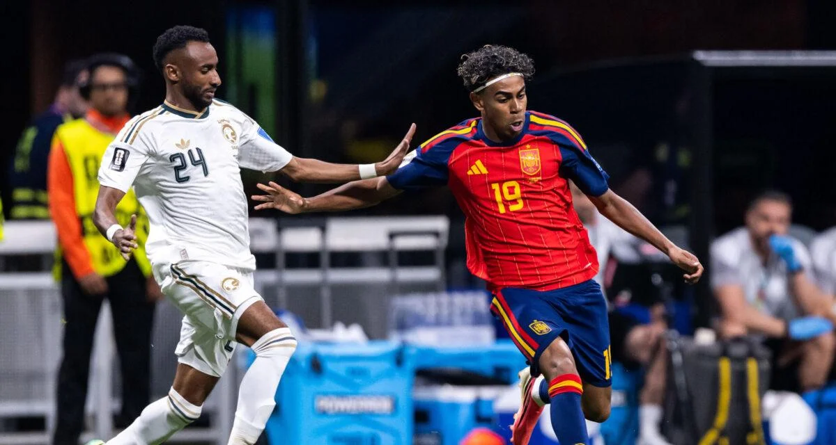 VIDÉO - Espagne - Arabie aoudite : 10 minutes et Yamal répond déjà à Messi et Mbappé !