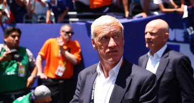 Équipe de France : "Dembélé, vous êtes sur son dos", Deschamps vole au secours du Ballon d'Or
