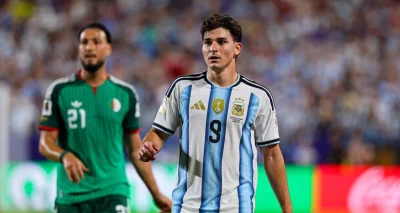 Barça : Julian Alvarez lâche une bombe et exige son transfert