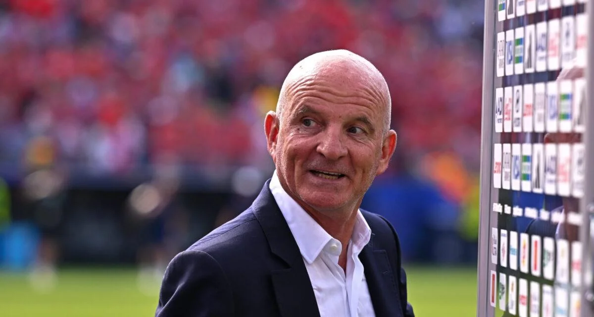 France - Norvège : Guy Stephan fait une grosse annonce pour Deschamps et congratule Dembélé