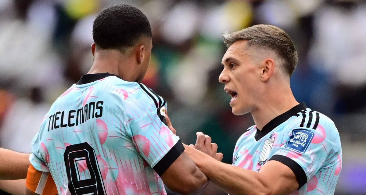 Belgique - Sénégal : l'embrouille complètement lunaire entre Trossard et Tielemans en plein match