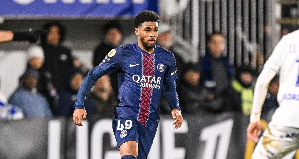 PSG : Ibrahim Mbaye pousse pour un départ, un cador anglais toujours à l'affût