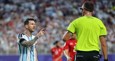 Argentine-Suisse : "parlez-moi correctement !", Messi hausse le ton face à l'arbitre