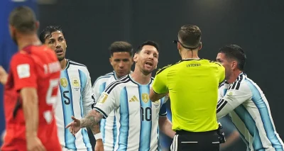 Coupe du Monde : ces décisions qui sauvent l'Argentine à chaque match, un passe-droit permanent ?