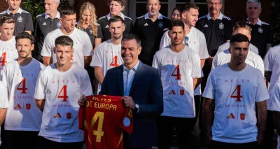 "J'ai tellement honte" : Face à Lecornu, Pedro Sánchez craque après le dérapage raciste de Rajoy