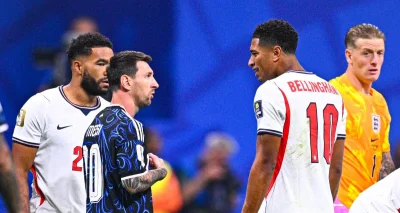 Angleterre-Argentine : plus de fautes et de tacles que de tirs, les chiffres dingues de la 1ère mi-temps