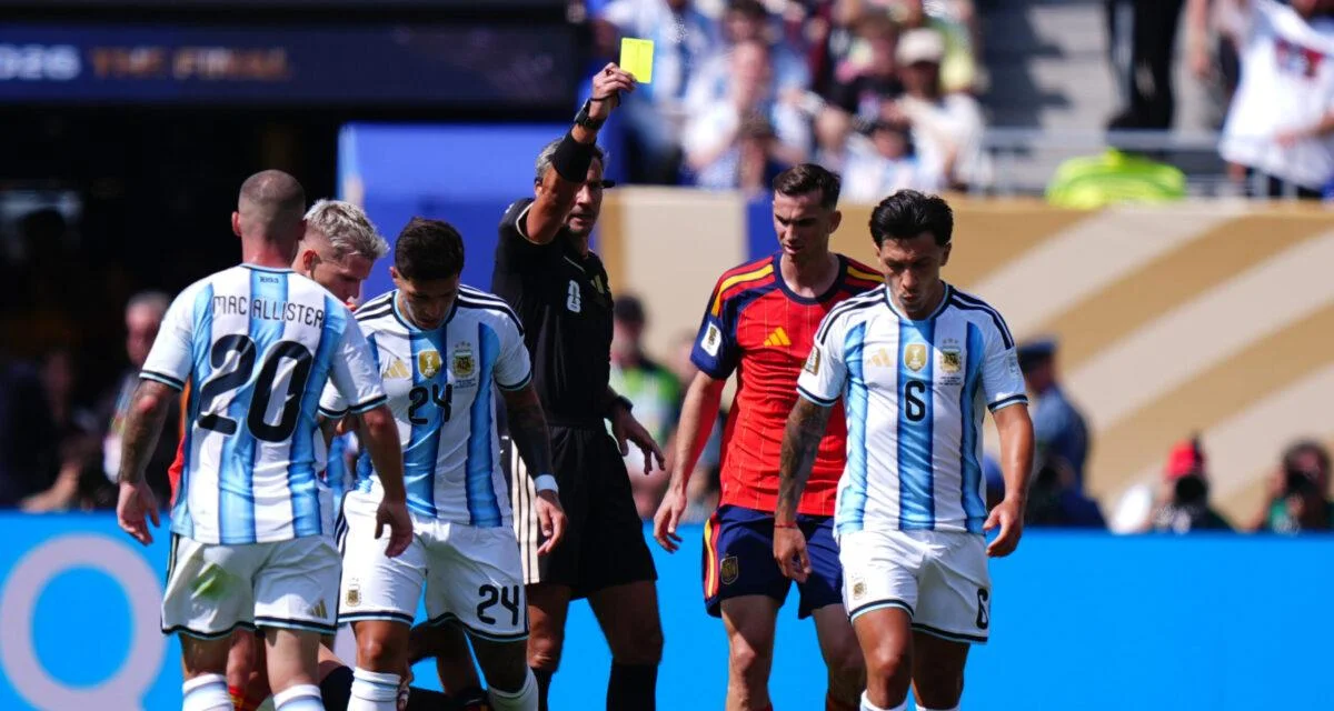 Espagne-Argentine : plus de fautes que de frappes, la terrible statistique