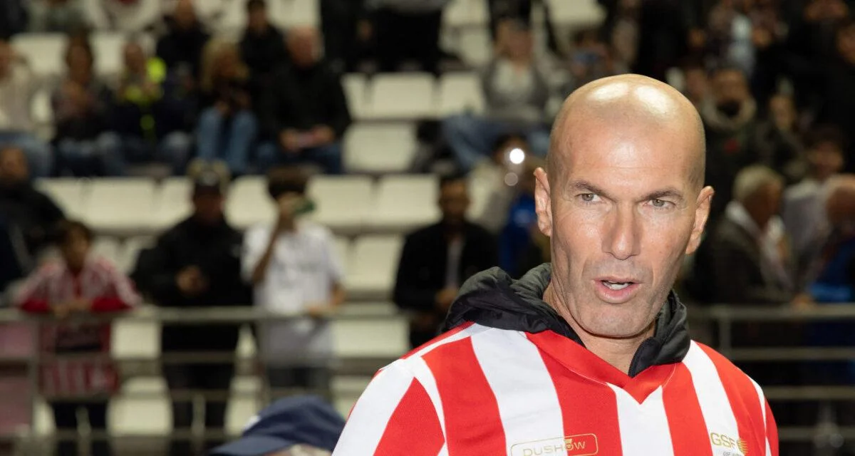 Equipe de France : Zidane prend-il le risque d'écorcher son image en prenant les Bleus ?