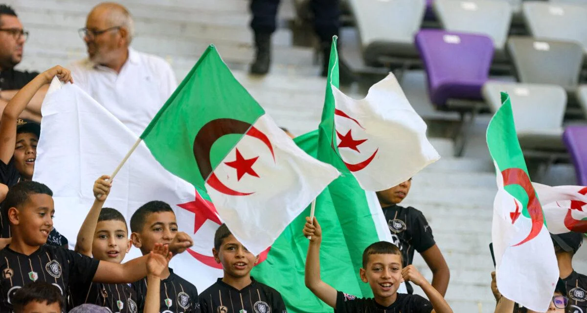 Algérie : gardiens interdits, limite d'âge et statut d'international, la FAF fixe les règles du mercato