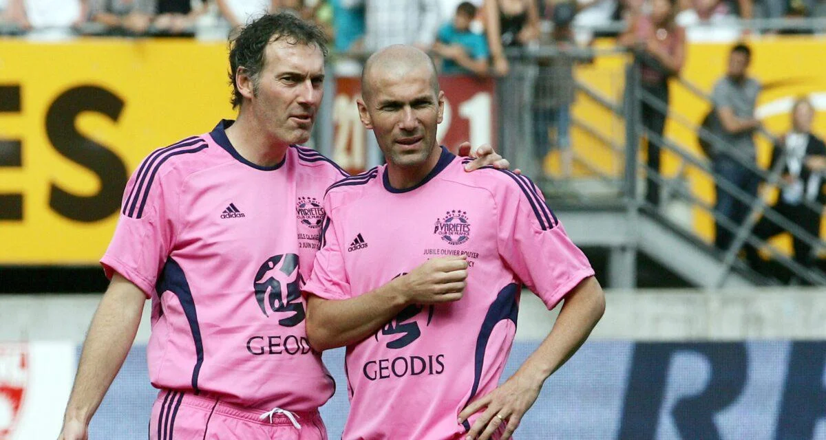 "Il y va surtout avec un plaisir immense" ... Blanc s'enflamme pour l'arrivée de Zidane chez les Bleus