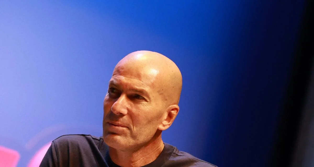 Equipe de France : ce rendez-vous obligatoire que Zinédine Zidane aurait préféré décaler