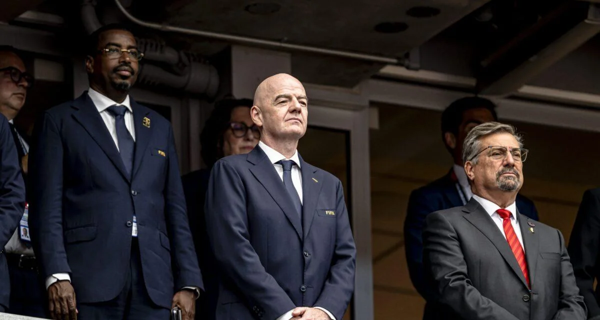 "Il n'a pas tenu ses promesses" ... L'UEFA flingue Infantino dans un nouveau communiqué