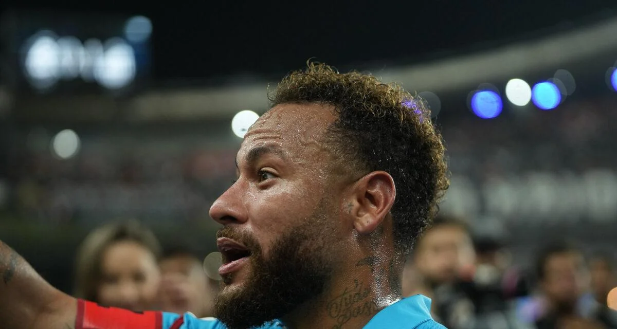 Neymar pète les plombs et humilie ses adversaires après la qualification de Santos !