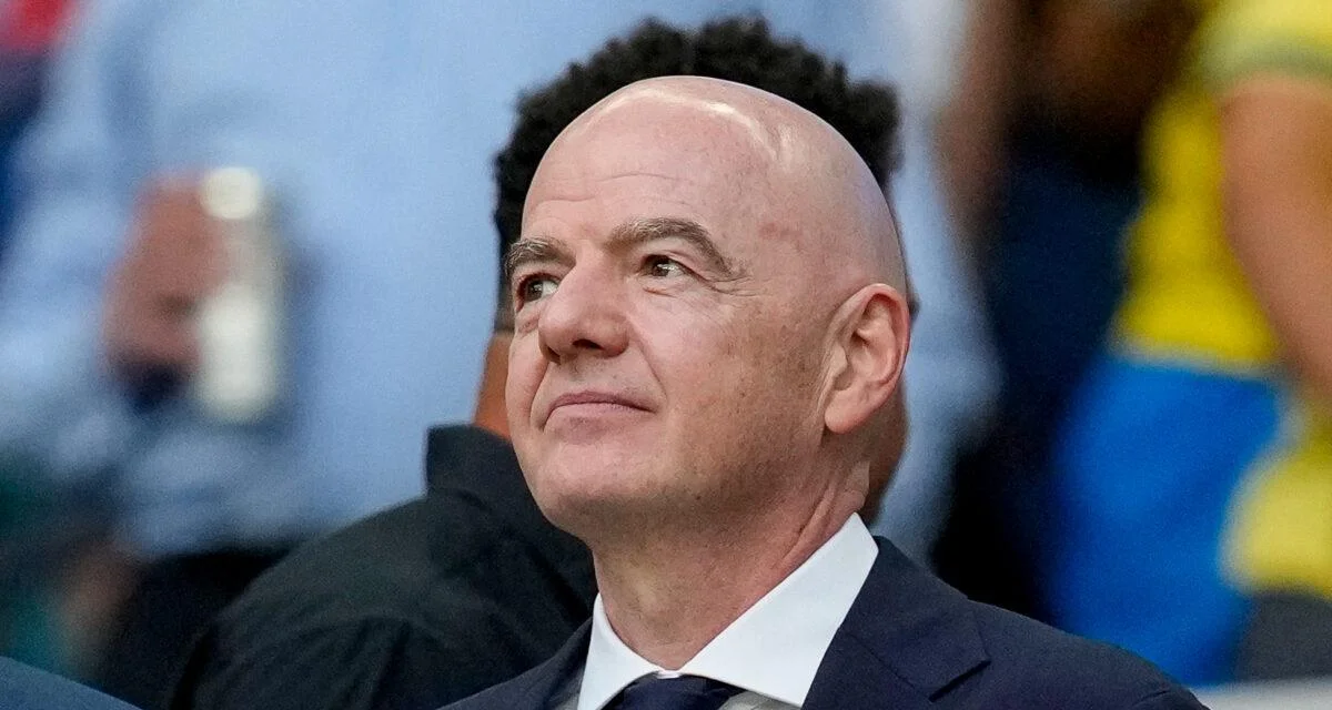 La FIFA présente ses excuses aux fédérations mais contre-attaque !