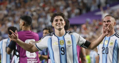 Mercato : jour J pour Julián Álvarez, l'Atlético envoie un message clair au Barça !