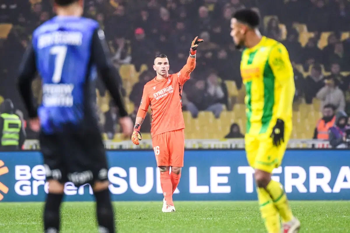 Ligue 1 : le FC Nantes d'Anthony Lopes relégué en ligue 2