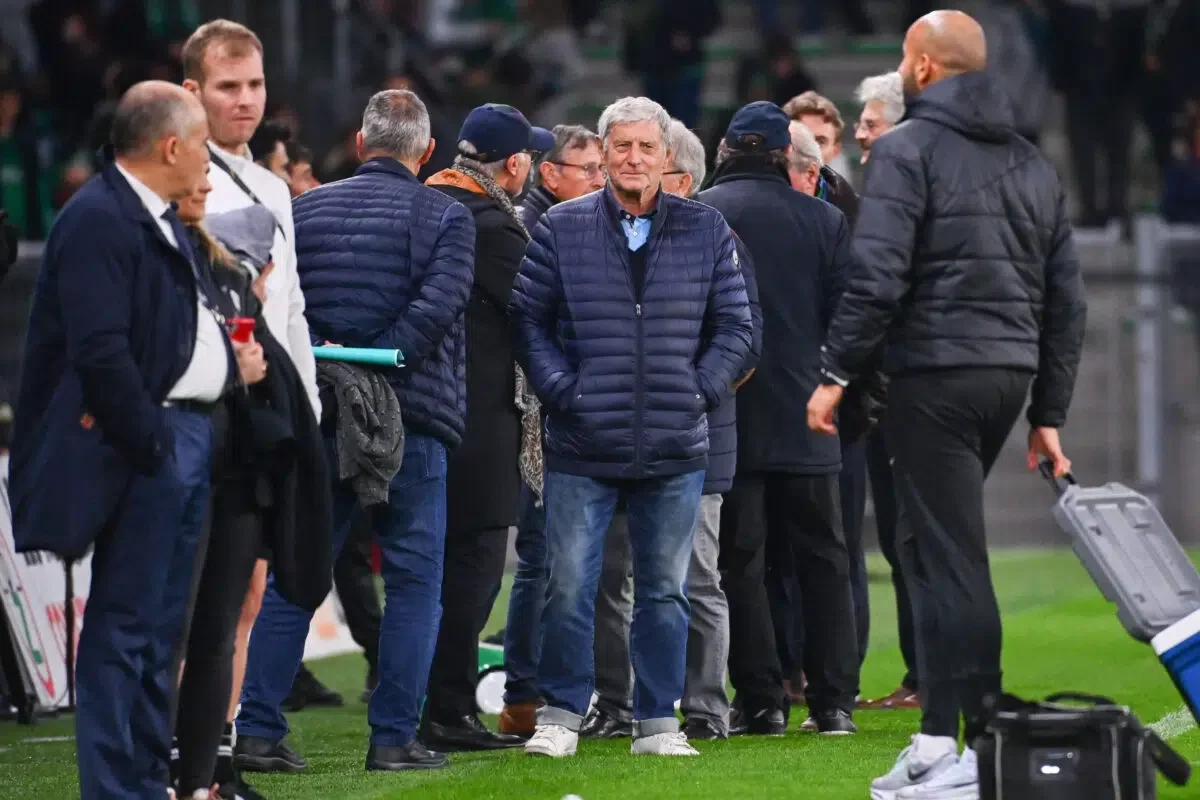 Jean-Michel Larqué et le football français réclament l’AS Saint-Étienne en Ligue 1.