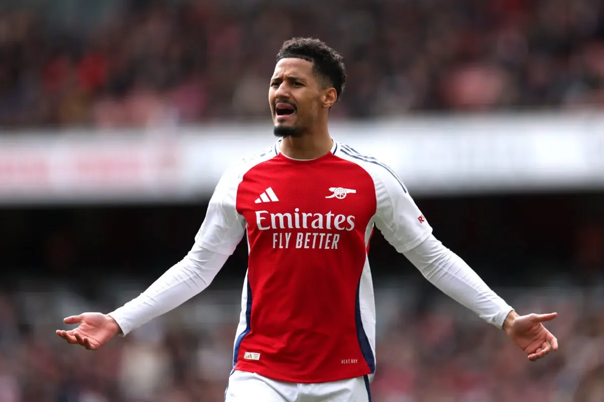 William Saliba (ex-ASSE) en route vers un triplé historique ?