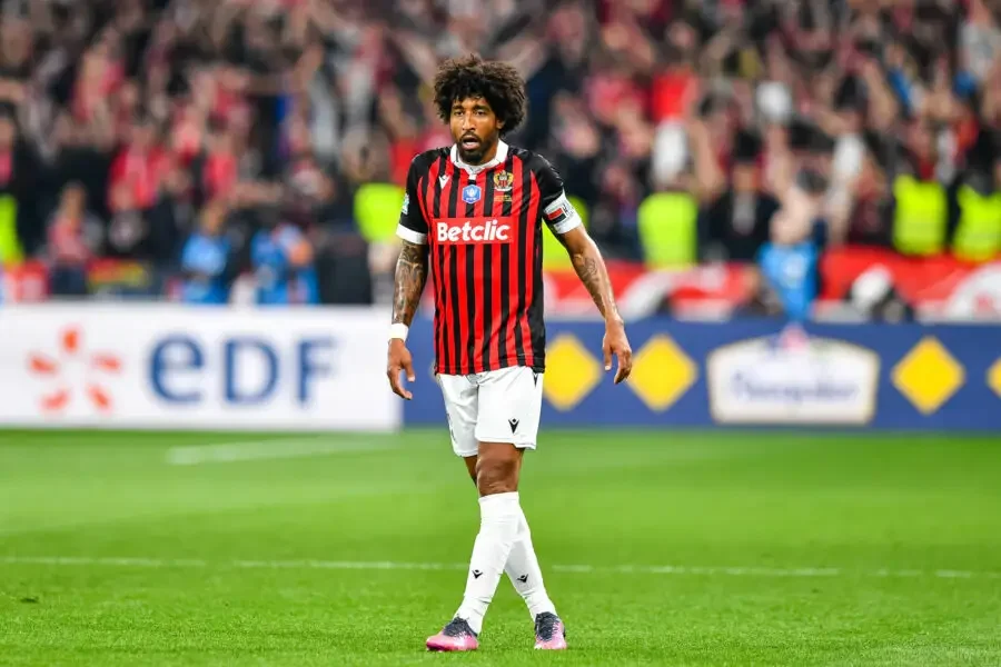 Dante craque après la finale perdue : « Ça me fait très mal »