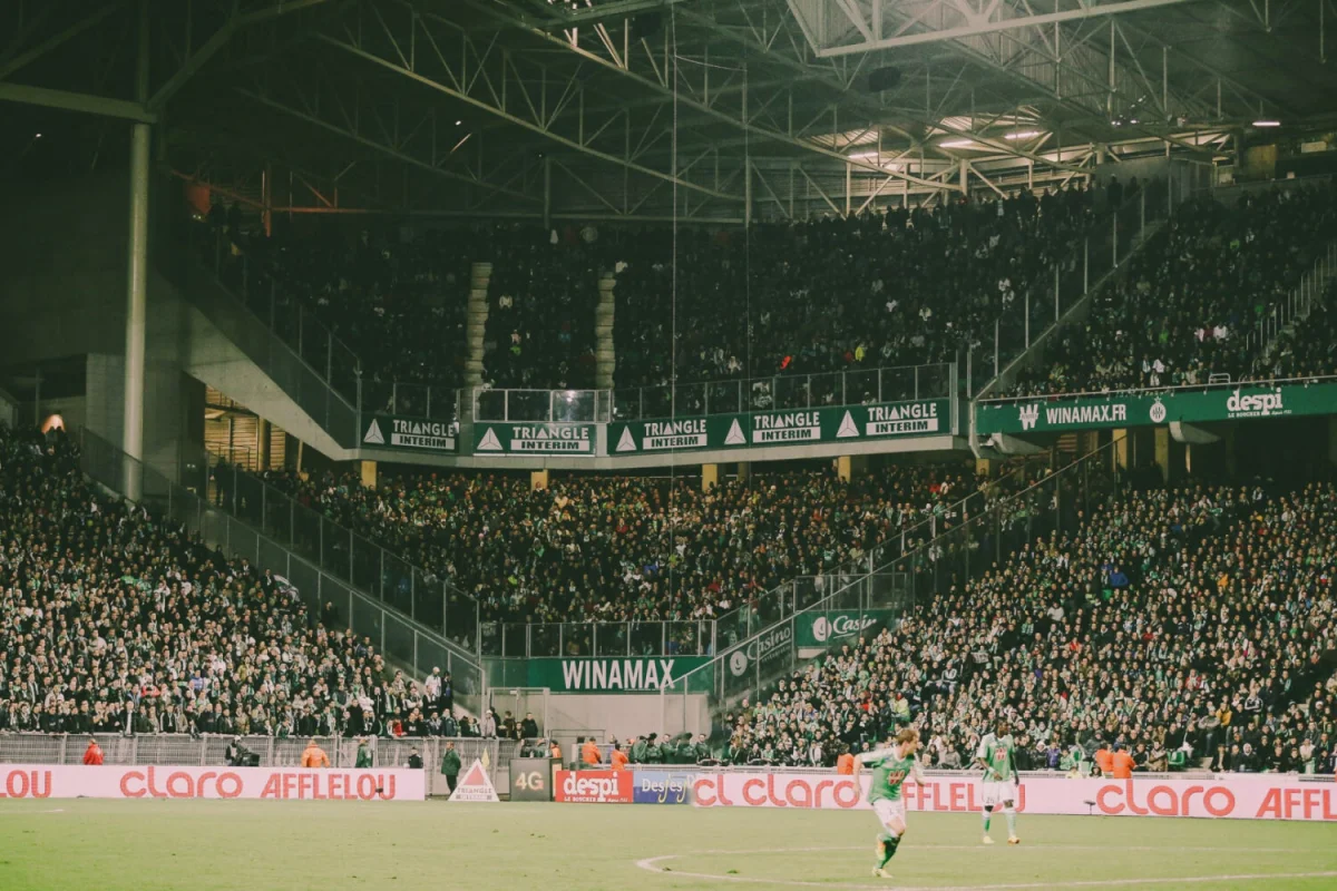 ASSE - Nice : Interdiction de déplacement des niçois, ouverture du parcage aux stéphanois ?
