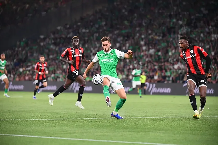 Stassin et Nice se répondent déjà avant le retour