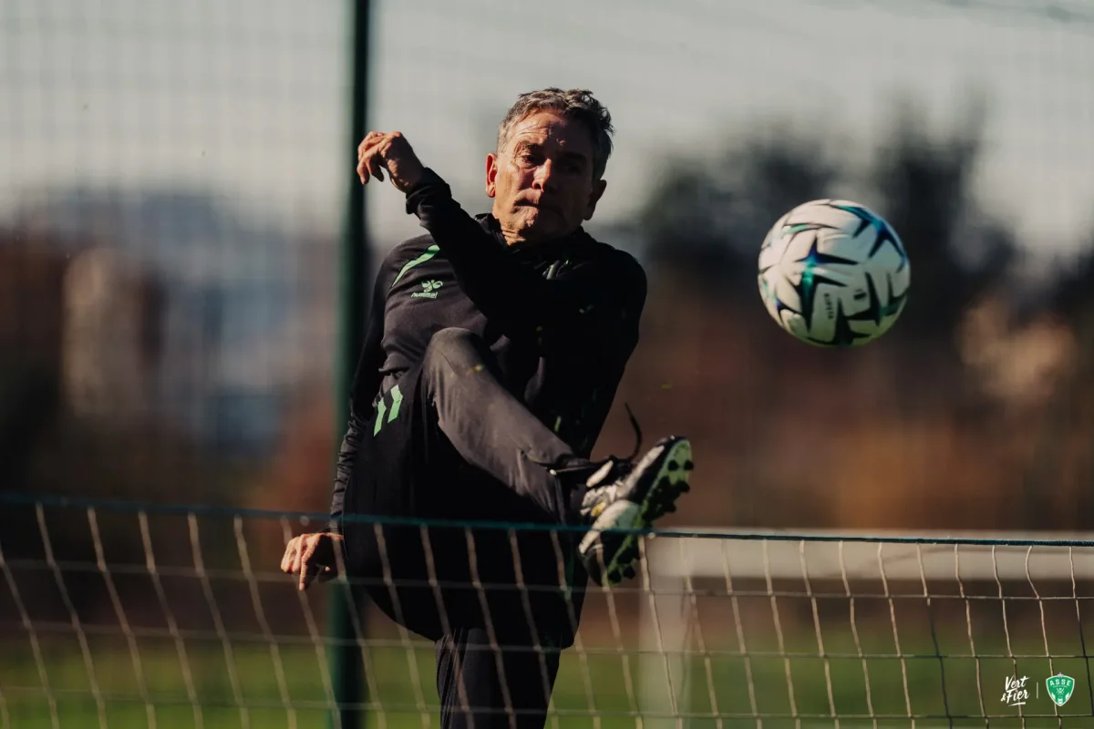 ASSE : "On s'est préparé au pire" Montanier sans filtre avant Nice