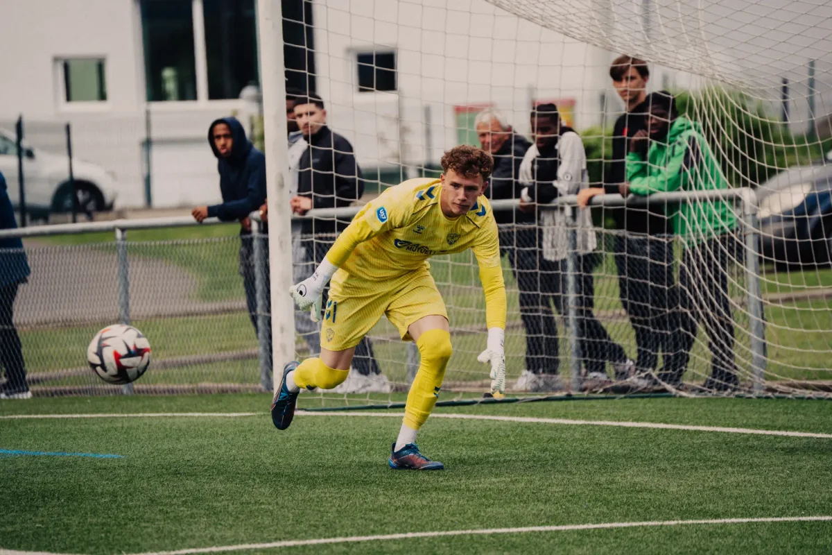 France U17 : Kasia et Vial jouent et performent à l'Euro