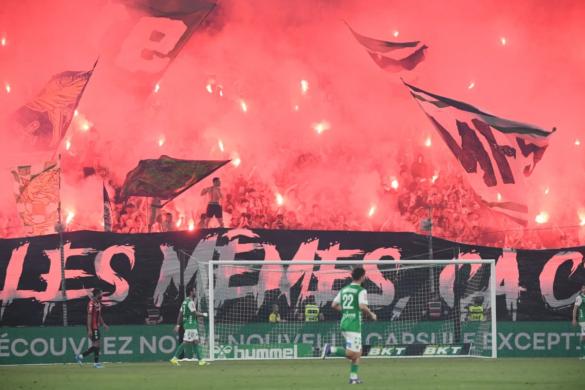 ASSE : La LFP annonce une fermeture des Kops pour plusieurs matchs !
