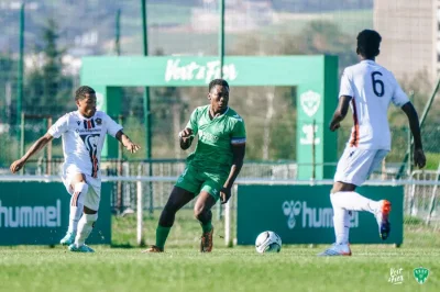 Mercato : Ancien défenseur de l'ASSE, il s'engage à Nîmes