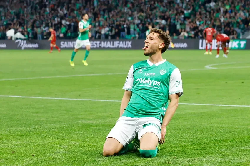 ASSE : Stassin plus que jamais sur le départ