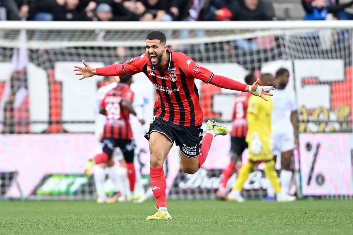 Mercato ASSE : Un signal d'alerte entoure déjà Sohaib Nair