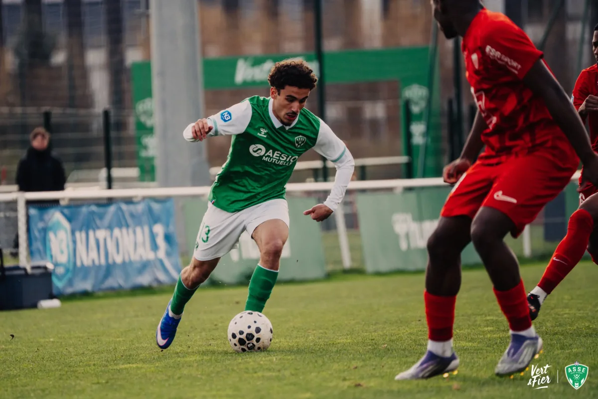 Mercato : Un joueur formé à l'ASSE rebondit en banlieue lyonnaise