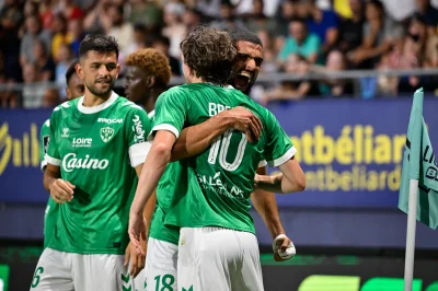 ASSE : 4 Stéphanois dans l'équipe type de la J1 de Ligue 2