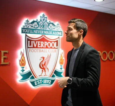 Liverpool a tranché : Xabi Alonso remplacera Slot